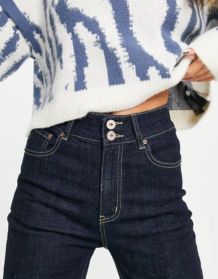 Urban Revivo High Waist Straight Leg Jeans In Dark Blue For Women 4 Urban Revivo High Waist Straight Leg Jeans In Dark Blue For Women - Image 2