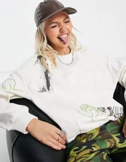 Urban Revivo Graphic Print Sweatshirt In White For Women