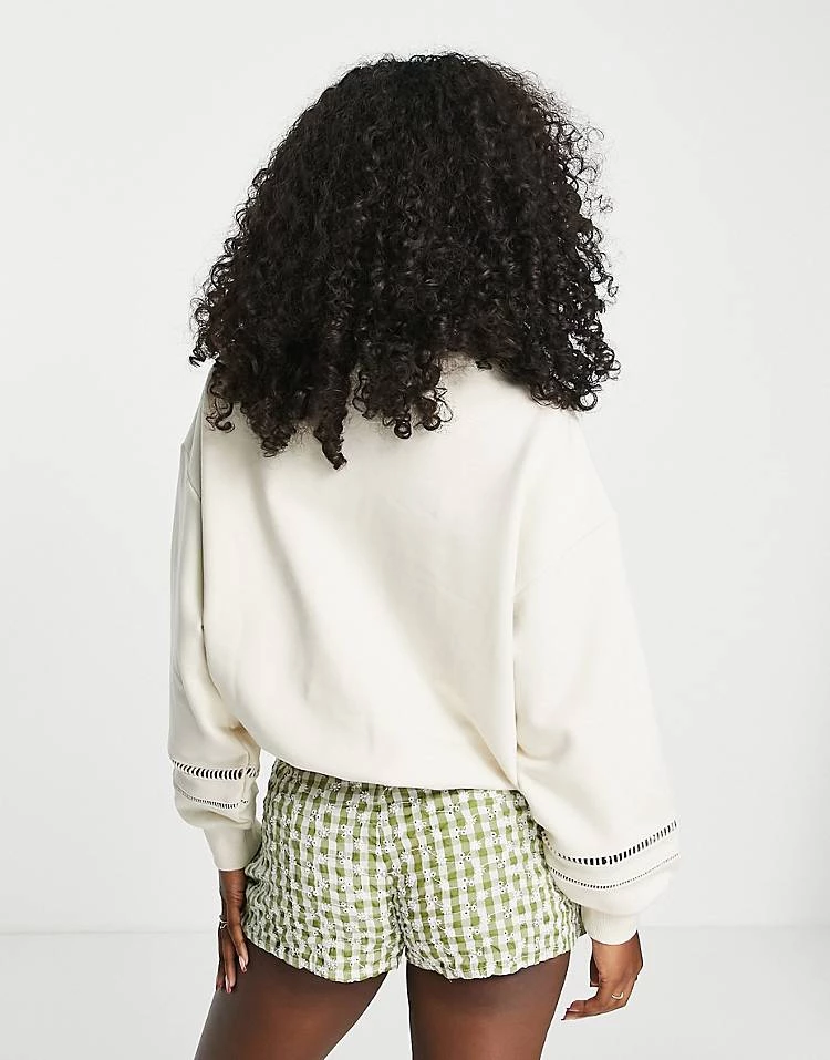 Urban Revivo Oversized Sweatshirt In Beige For Women 4 Urban Revivo Oversized Sweatshirt In Beige For Women - Image 2