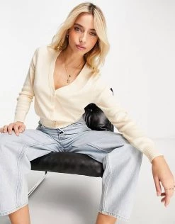 Urban Revivo Knitted Cardigan In White For Women -Urban Revivo Sales unnamed file 1462