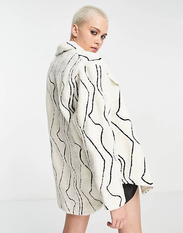 Urban Revivo Printed Shacket In White For Women 4 Urban Revivo Printed Shacket In White For Women - Image 2