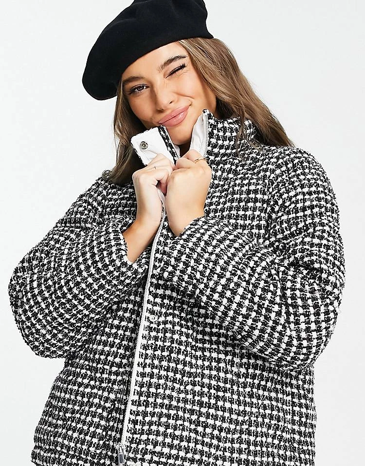 Urban Revivo Padded Jacket In Grey Print For Women Grey Checkered 5 Urban Revivo Padded Jacket In Grey Print For Women Grey Checkered - Image 3