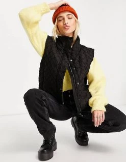 Urban Revivo Woven Detail Gilet In Black For Women -Urban Revivo Sales unnamed file 1636