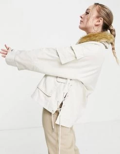 Urban Revivo Parka Jacket With Faux Fur Collar In Off White For Women -Urban Revivo Sales unnamed file 1647