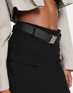 Urban Revivo Asymmetric Mini Skirt In Black For Women -Urban Revivo Sales unnamed file 1870