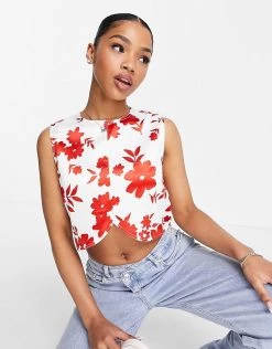 Urban Revivo Co-ord Cropped Shirt In Red Floral Print For Women -Urban Revivo Sales unnamed file 2042