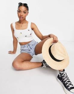 Urban Revivo Knitted Embroidered Cami Top In White For Women -Urban Revivo Sales unnamed file 2060