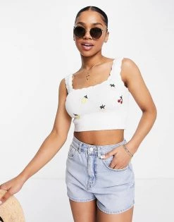 Urban Revivo Knitted Embroidered Cami Top In White For Women -Urban Revivo Sales unnamed file 2061