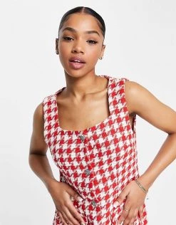 Urban Revivo Scoop Neck Mini Dress In Red Check For Women -Urban Revivo Sales unnamed file 222
