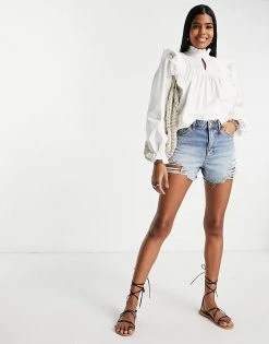 Urban Revivo Frill Detail Blouse In White For Women -Urban Revivo Sales unnamed file 2225