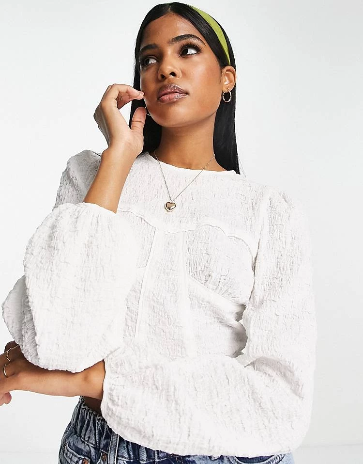 Urban Revivo Corset Detail Top In Beige For Women 3 Urban Revivo Corset Detail Top In Beige For Women