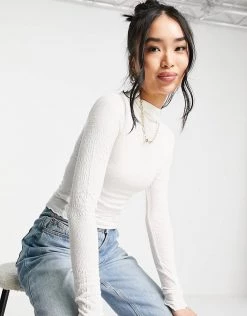 Urban Revivo Lettuce Hem Top In White For Women -Urban Revivo Sales unnamed file 2317