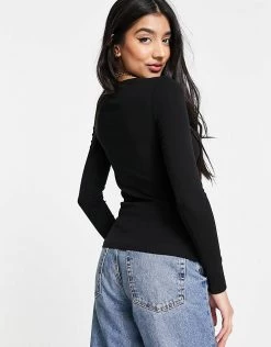 Urban Revivo Asymetric Top In Black For Women -Urban Revivo Sales unnamed file 2325