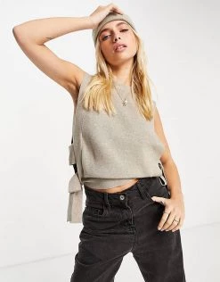 Urban Revivo Knitted Vest In Khaki For Women 11 Urban Revivo Knitted Vest In Khaki For Women -Urban Revivo Sales unnamed file 2372