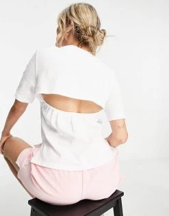 Urban Revivo Cut-out Detail T-shirt In White For Women 11 Urban Revivo Cut-out Detail T-shirt In White For Women -Urban Revivo Sales unnamed file 2447