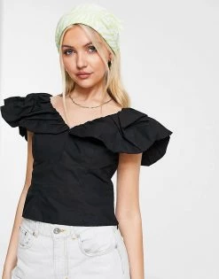 Urban Revivo Corset Detail Top In Black For Women