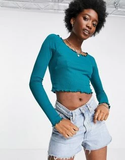 Urban Revivo Lettuce Hem Long Sleeve Crop Top In Dark Green For Women