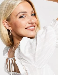 Urban Revivo Broderie Frill Hem Crop Top In White For Women 9 Urban Revivo Broderie Frill Hem Crop Top In White For Women -Urban Revivo Sales unnamed file 2630