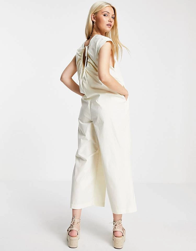 Urban Revivo Cap Sleeve Jumpsuit In Off White For Women 6 Urban Revivo Cap Sleeve Jumpsuit In Off White For Women - Image 4