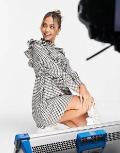 Urban Revivo Ruffle Detail Dress In Print For Women Pink Checkered -Urban Revivo Sales unnamed file 339