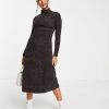 Urban Revivo Knitted Midi Dress In Black For Women