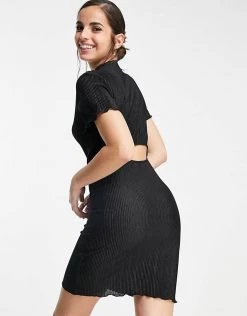 Urban Revivo Plisse Lettuce Hem Mini Dress In Black For Women -Urban Revivo Sales unnamed file 483