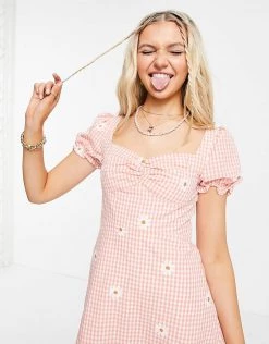 Urban Revivo Gingham And Daisy Print Mini Dress In Pink For Women Red -Urban Revivo Sales unnamed file 608