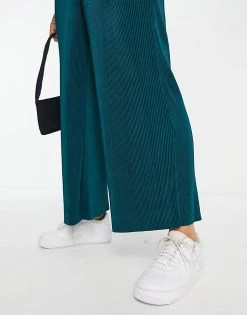 Urban Revivo Plisse Wide Leg Trousers In Green For Women -Urban Revivo Sales unnamed file 707