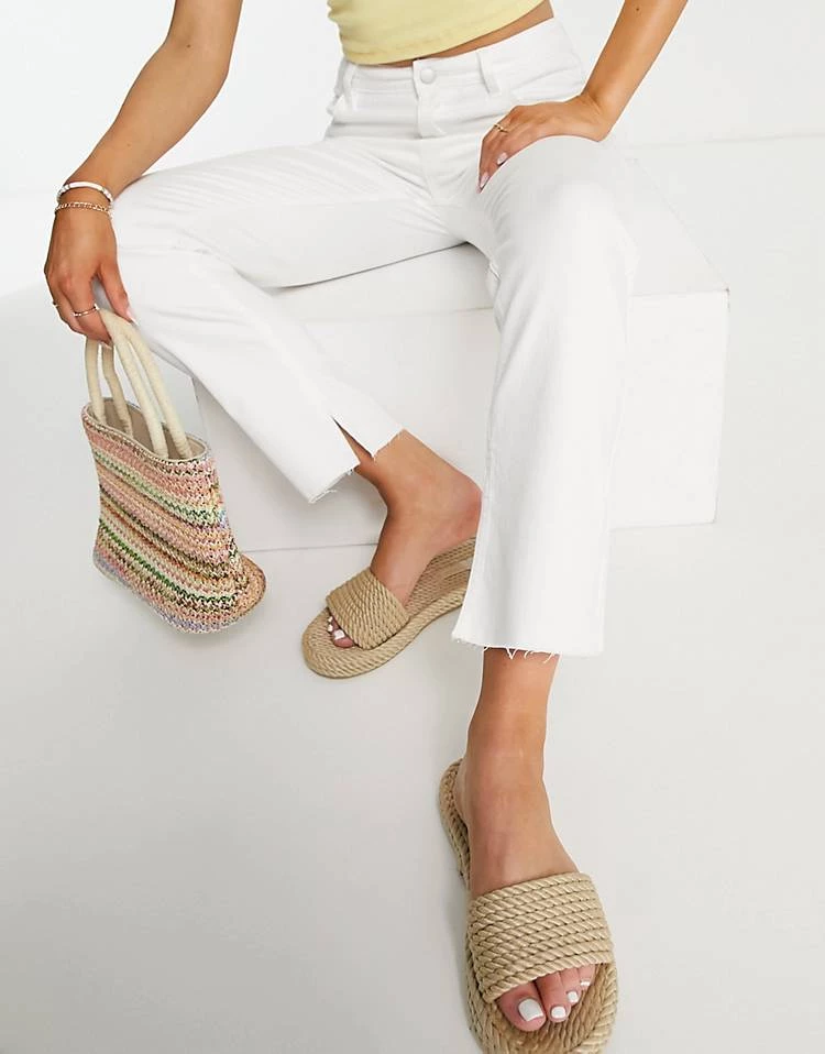 Urban Revivo Straight Leg Jeans In Off White For Women 5 Urban Revivo Straight Leg Jeans In Off White For Women - Image 3