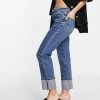 Urban Revivo Straight Leg Turn Up Jeans In Mid Blue For Women 2 Urban Revivo Straight Leg Turn Up Jeans In Mid Blue For Women -Urban Revivo Sales unnamed file 715
