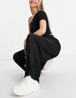 Urban Revivo Wide Leg Trousers In Black For Women -Urban Revivo Sales unnamed file 831