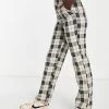 Urban Revivo Trousers In Grey Check For Women -Urban Revivo Sales unnamed file 934