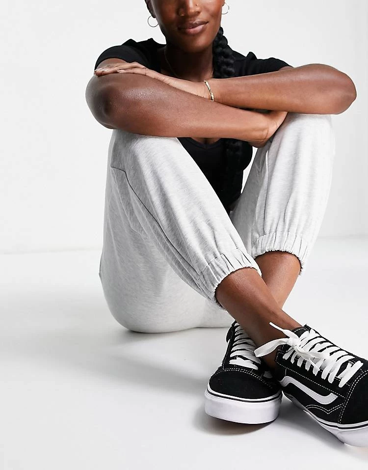 Urban Revivo Jogger In Grey For Women Medium Grey 3 Urban Revivo Jogger In Grey For Women Medium Grey